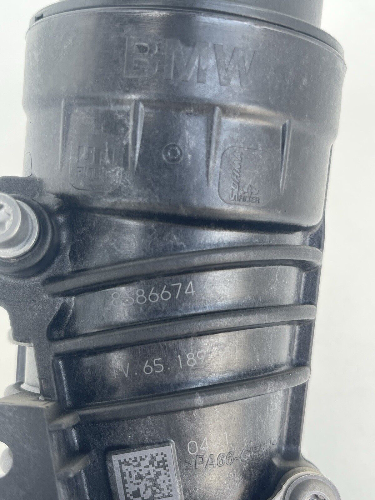 Original BMW B57D30B Ölfiltergehäuse mit Ölkühler 8586674 NEU 440 540 640 740d
