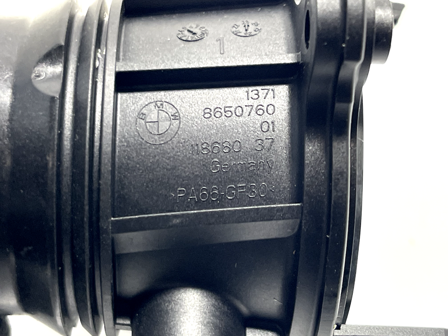 6916061