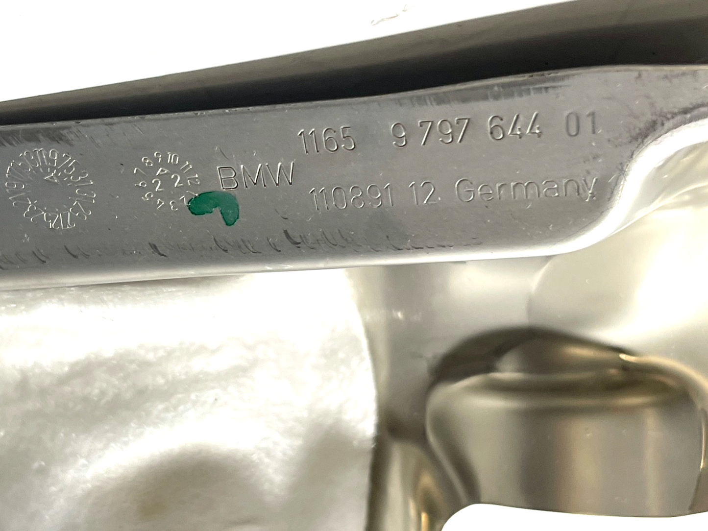 8059003
