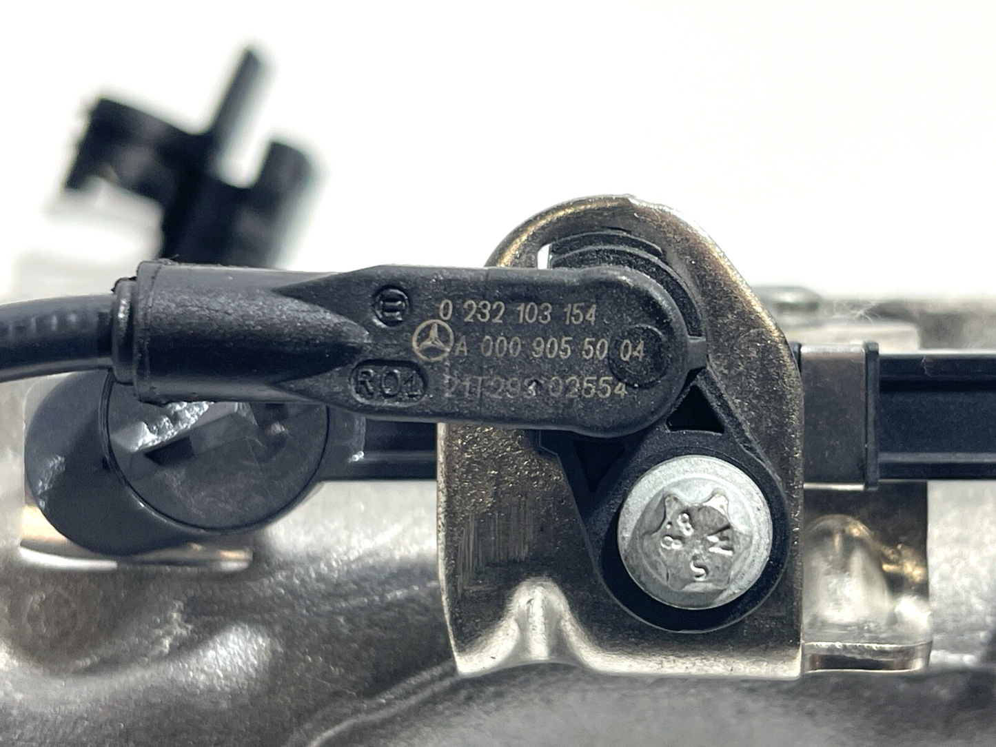 7589165