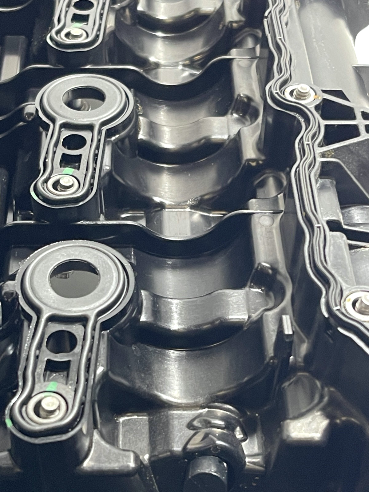 7747360
