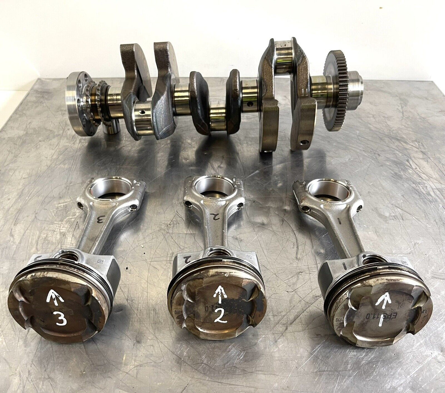BMW Kurbelwelle B38 Kolben+Pleuel Stangen Original    Passend B38A15A BMW/Mini