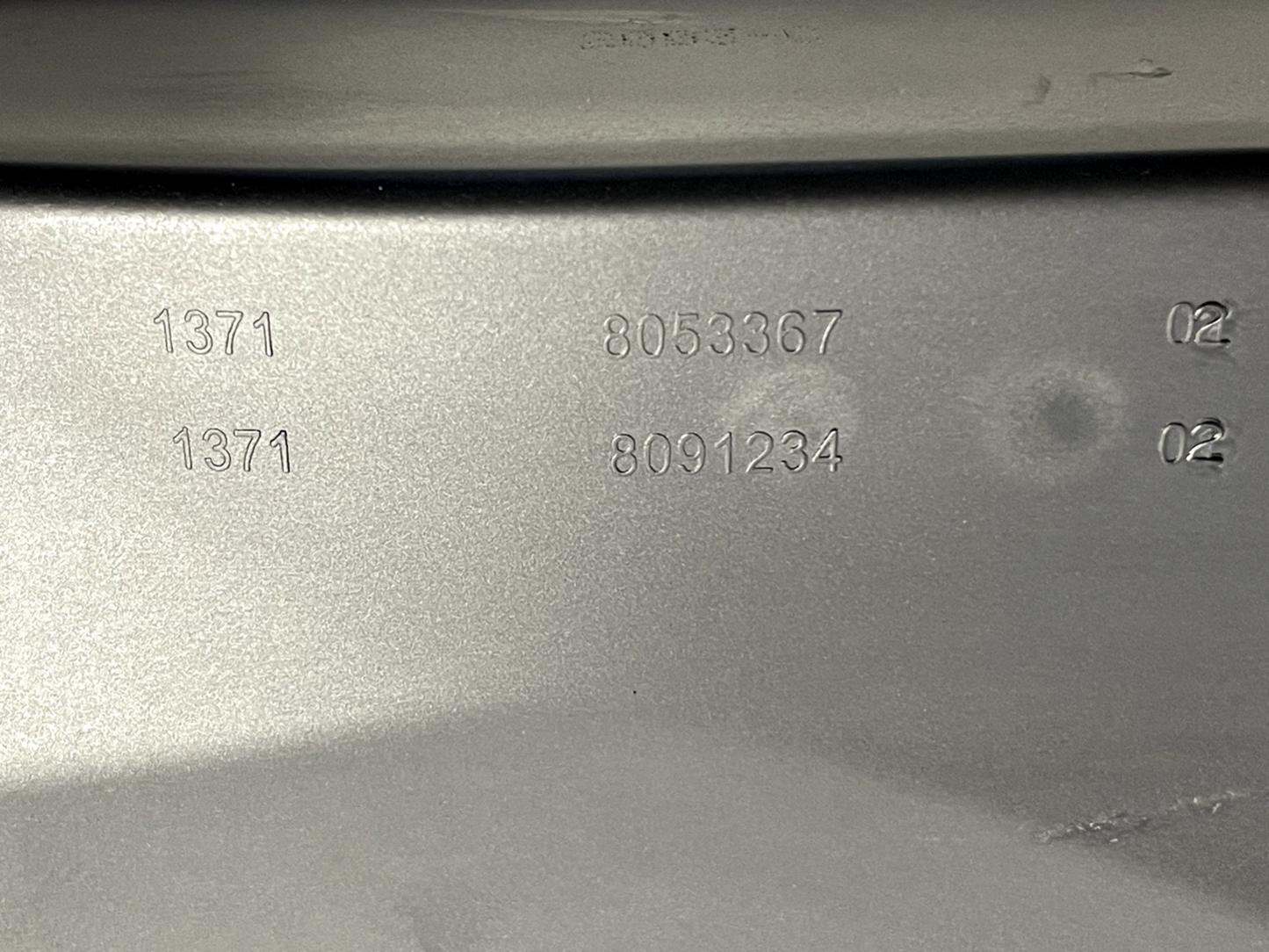 6916048