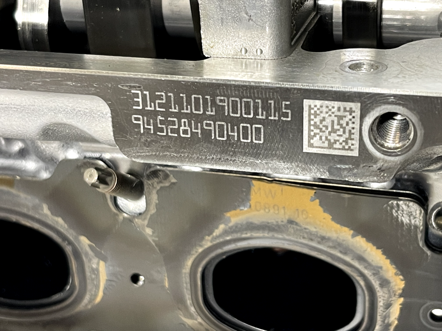 6943383