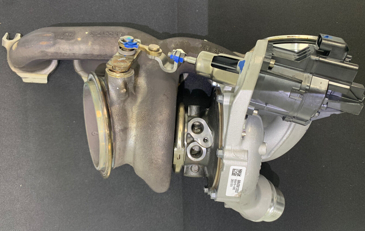 9845812 Turbo Turbolader mit Abgaskrümmer MGT2056