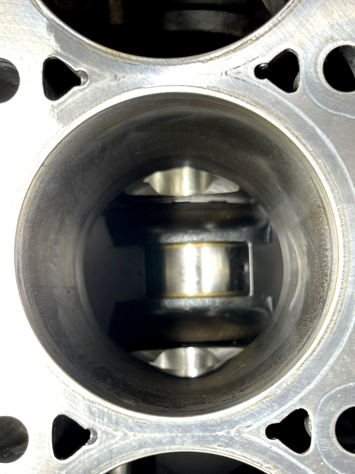 5402631