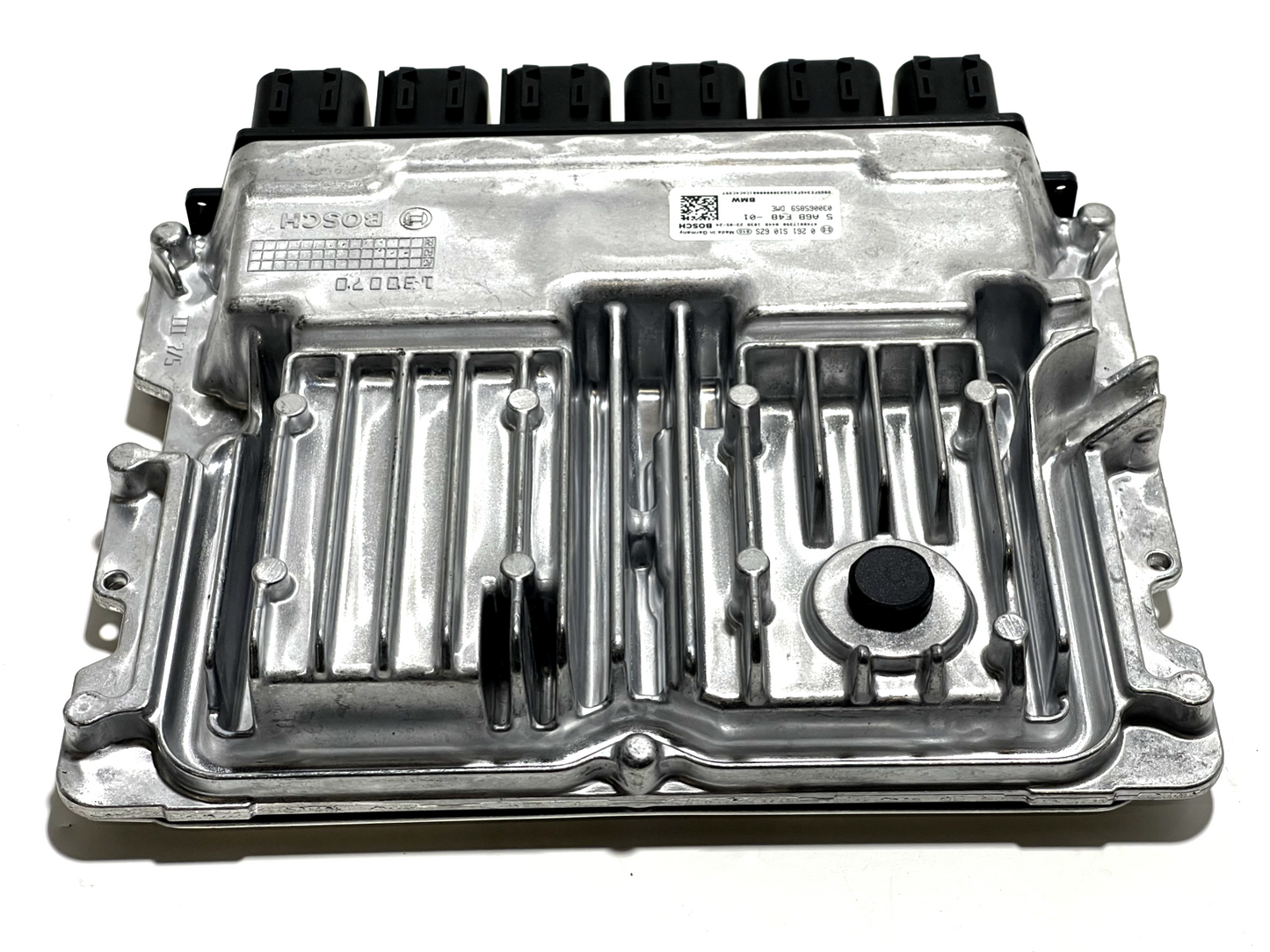 6916090