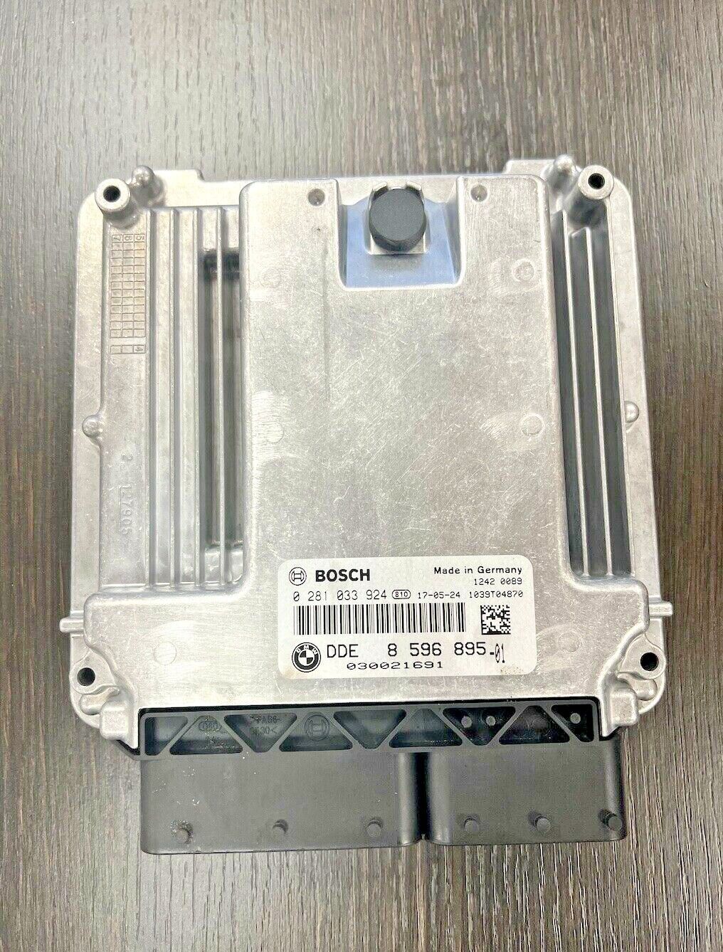 BMW F15 F16  (X5 3.0dA) Motor Kontrolle Modul 8596895 0281033924* / 2014-2018