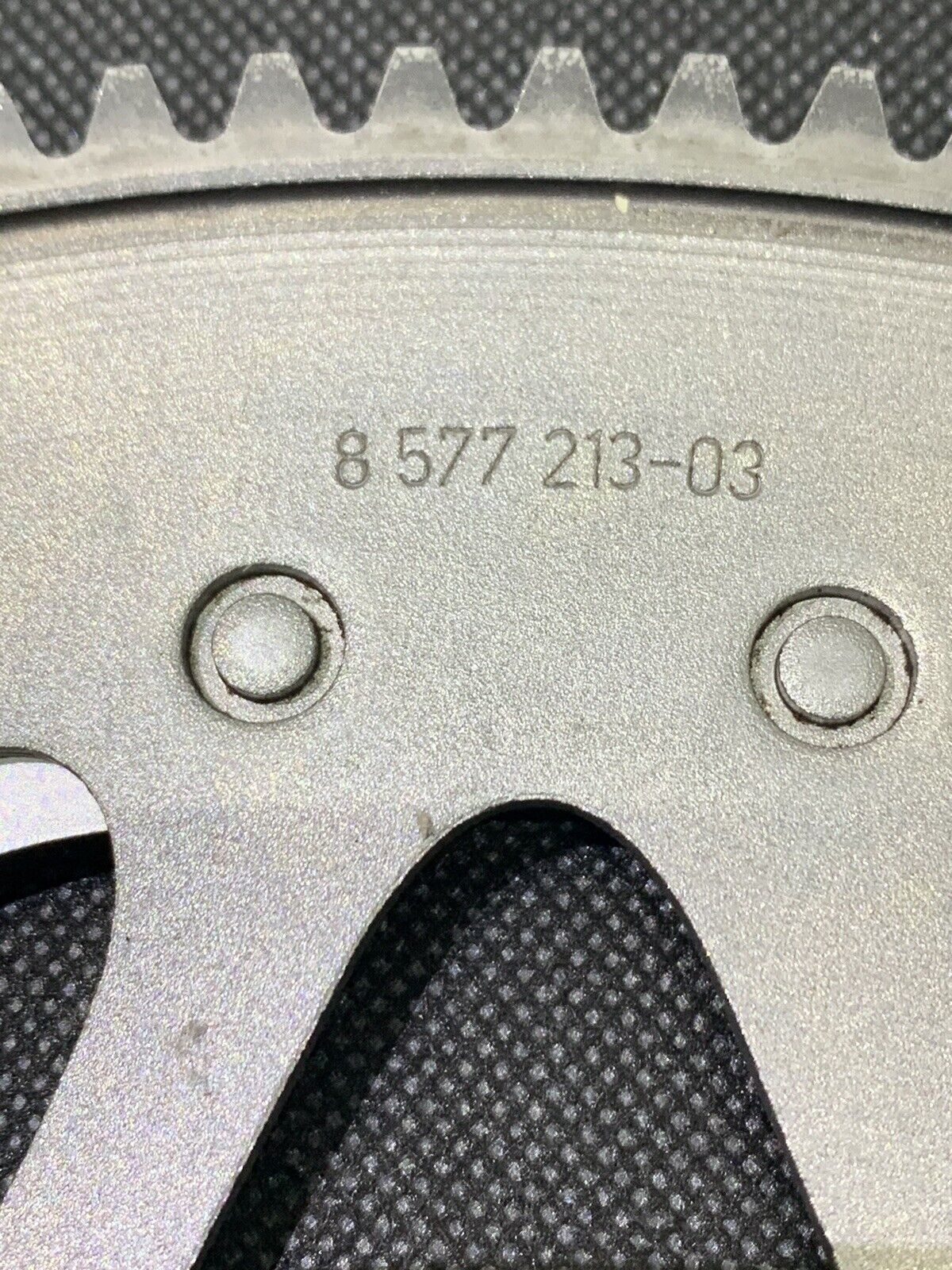 BMW Schwungscheibe F10 F11 G30 F25 F15 B47 Schwungrad für Automatik 8577213