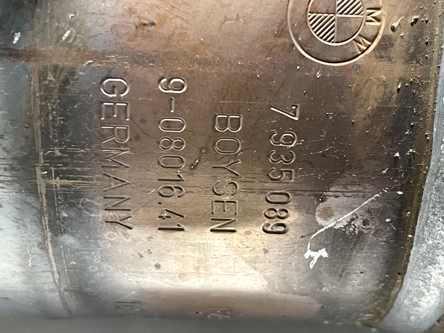 6185984