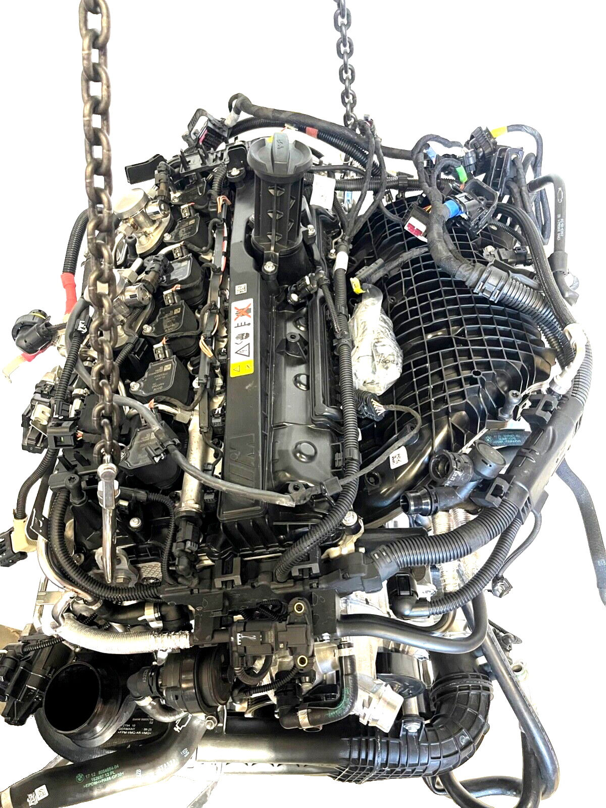 6916100