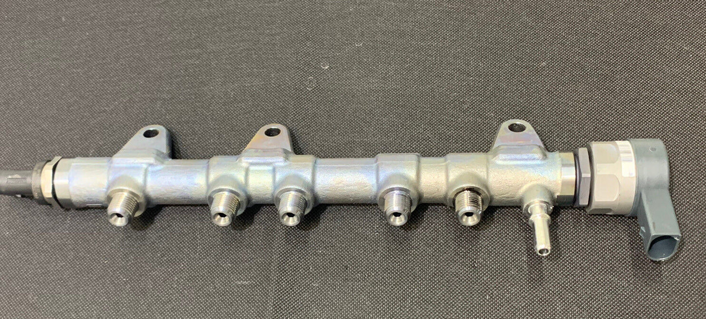 BMW Hochdruck Rail 8579240 Kraftstoffdruckleitung Verteilerrohr Rohr 0281006886