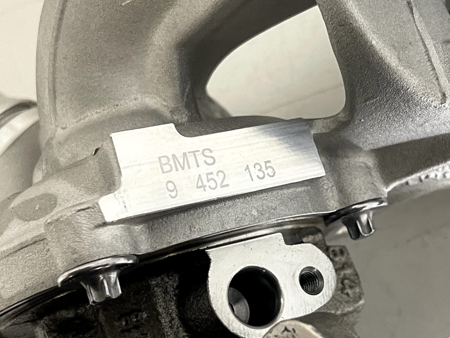5402632
