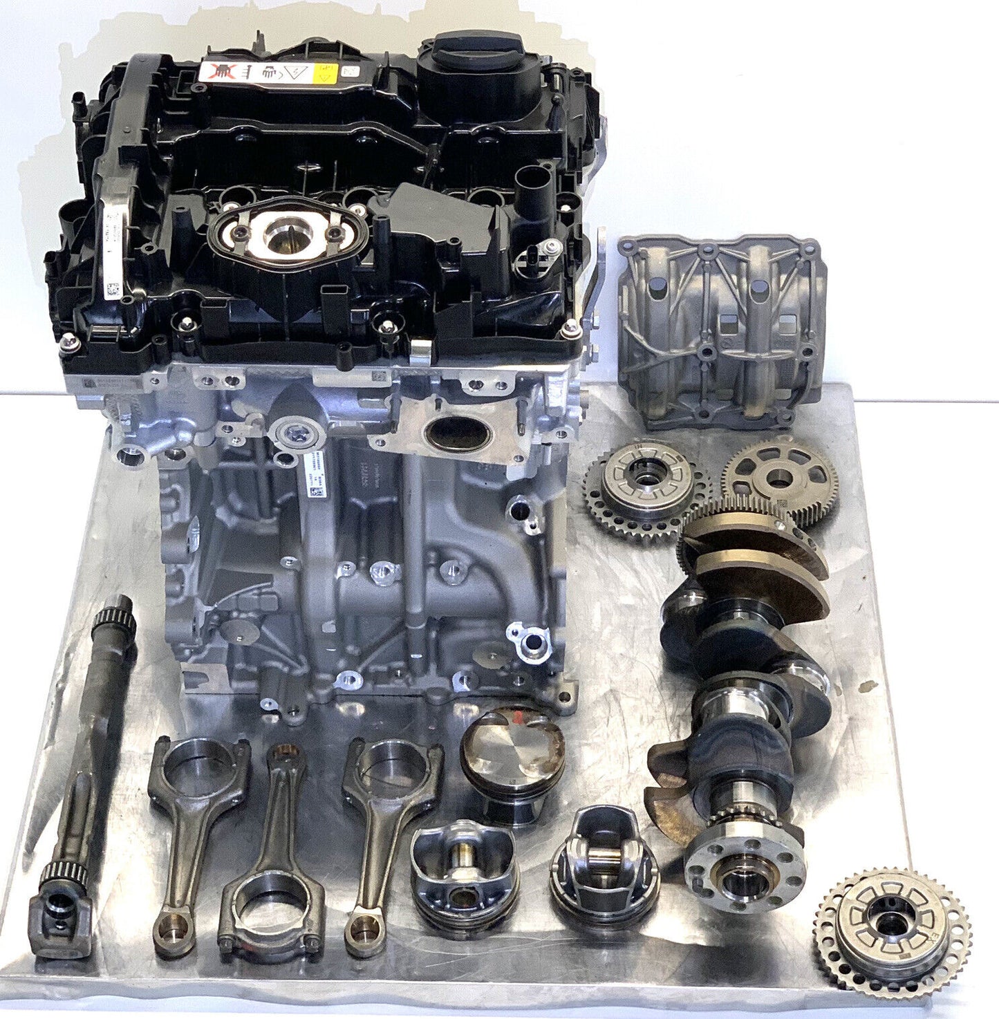 MOTOR Engine BMW B38A15P Block Kurbelwelle Pleuelstangen Kolben Ölwanne Original