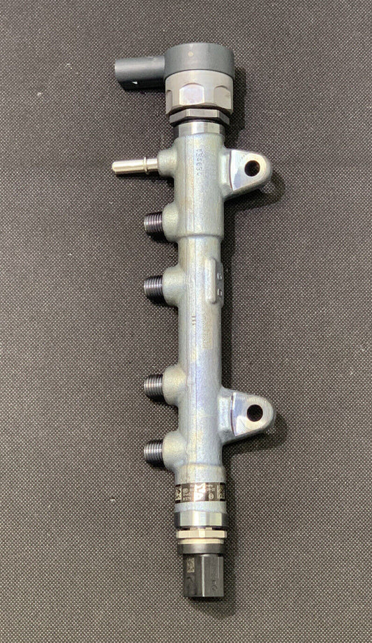 Einspritzleiste  8579238. Diesel Rail BMW Original Hochdruck Rail