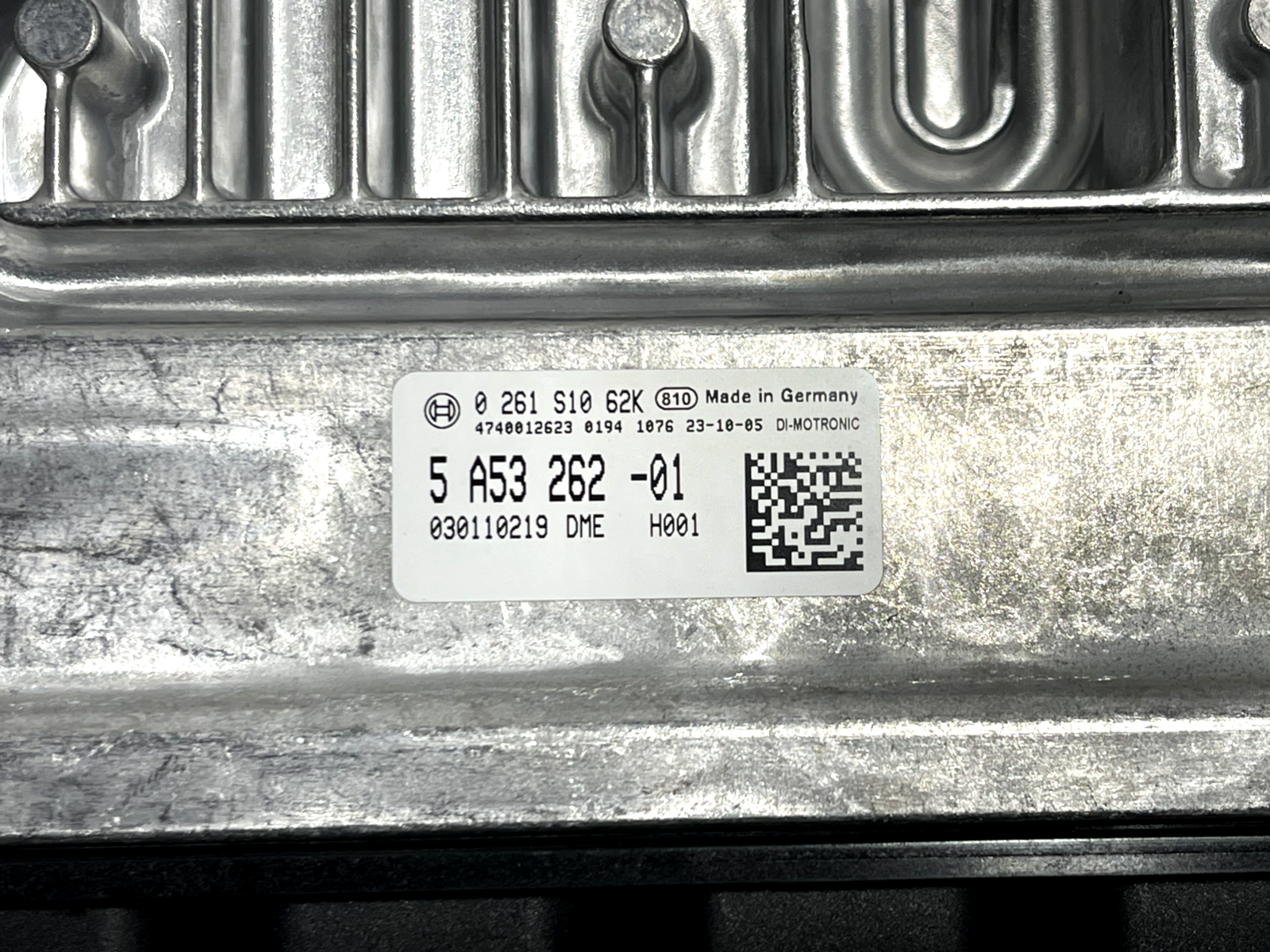 6916092