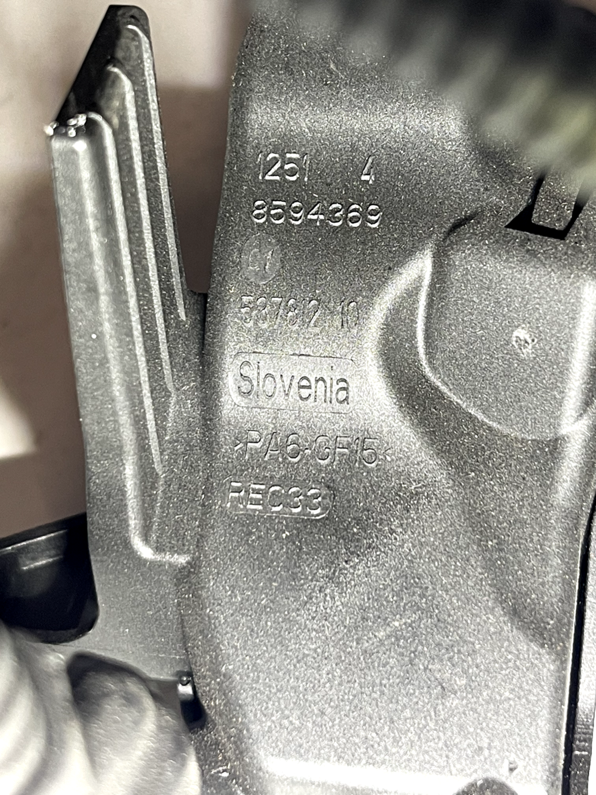 5256026