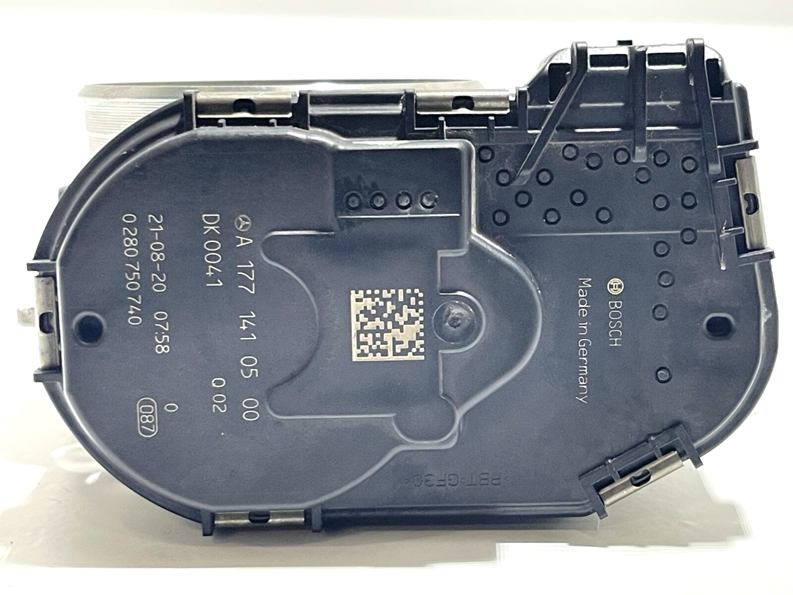 7603825
