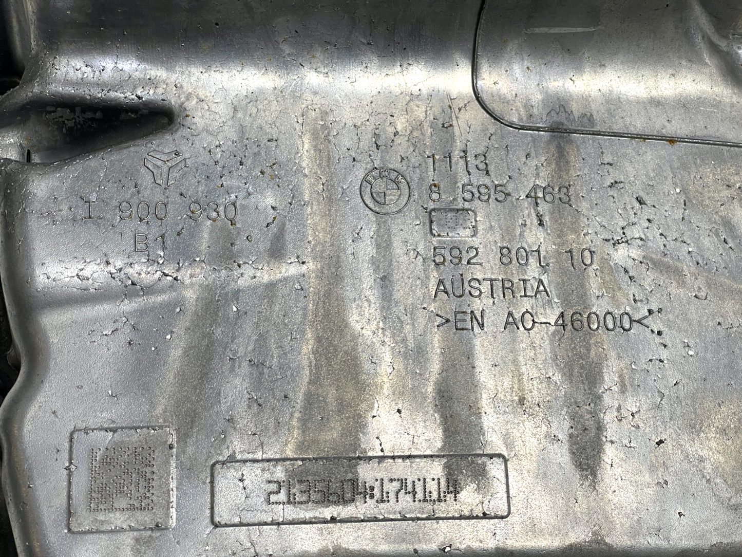 7747372