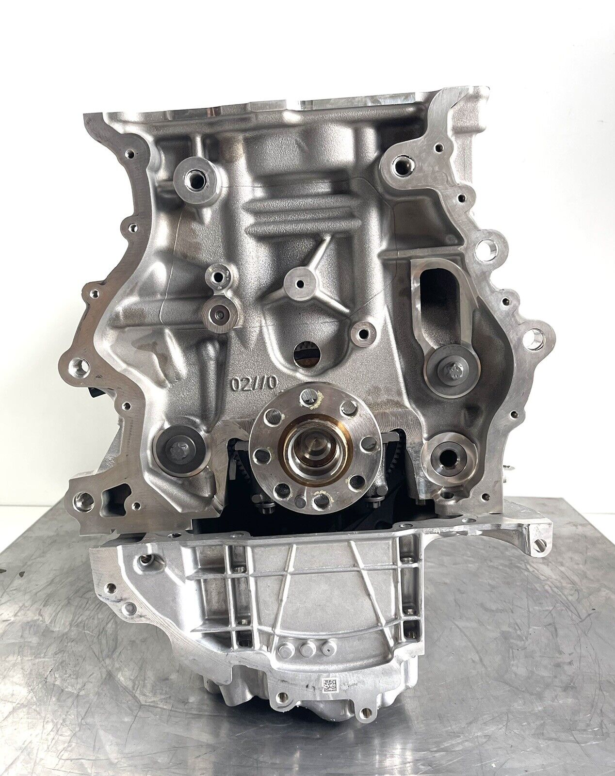 BMW Motorblock m. Kurbelwelle Kolben Ölwanne BMW Orginal B46A20A  Neuwertig