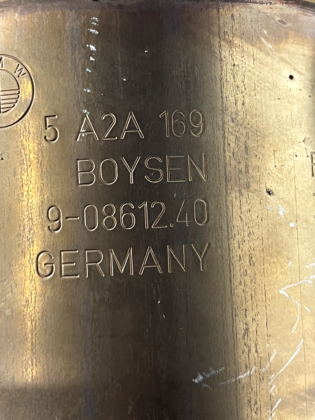 6185988