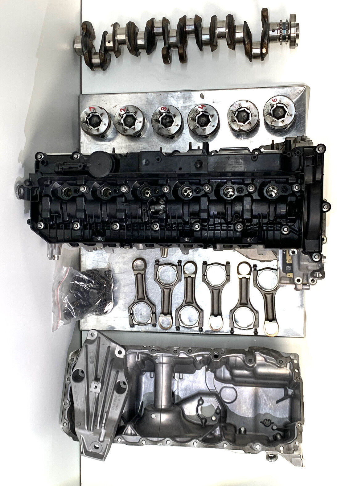 Motor B57D30A Motorblock Kurbelwelle Ölwanne Kolben Pleuelstangen Original BMW