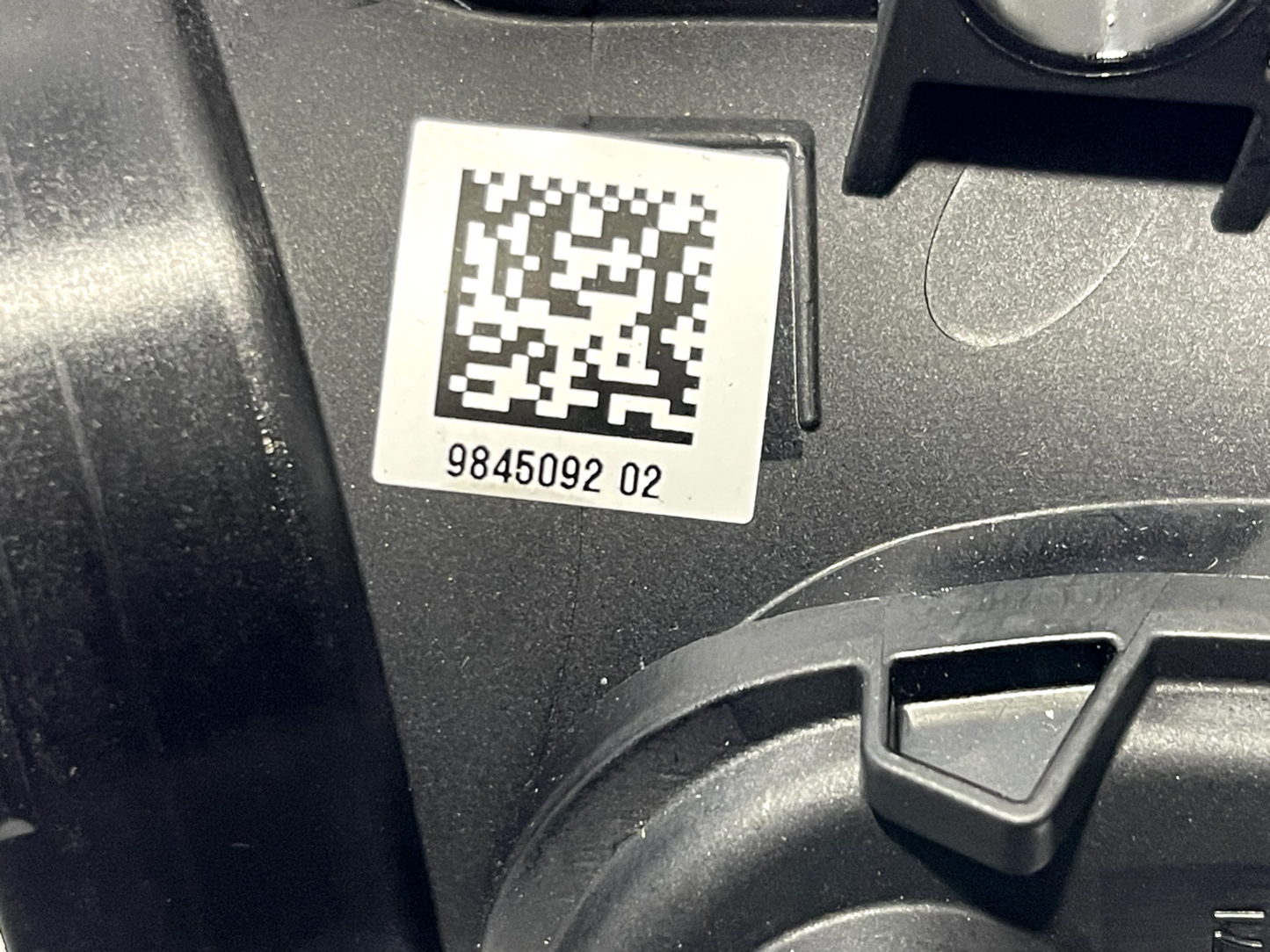 6186015