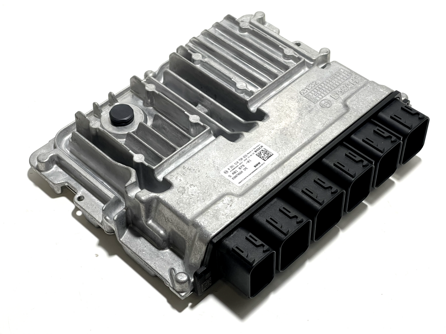 6916096