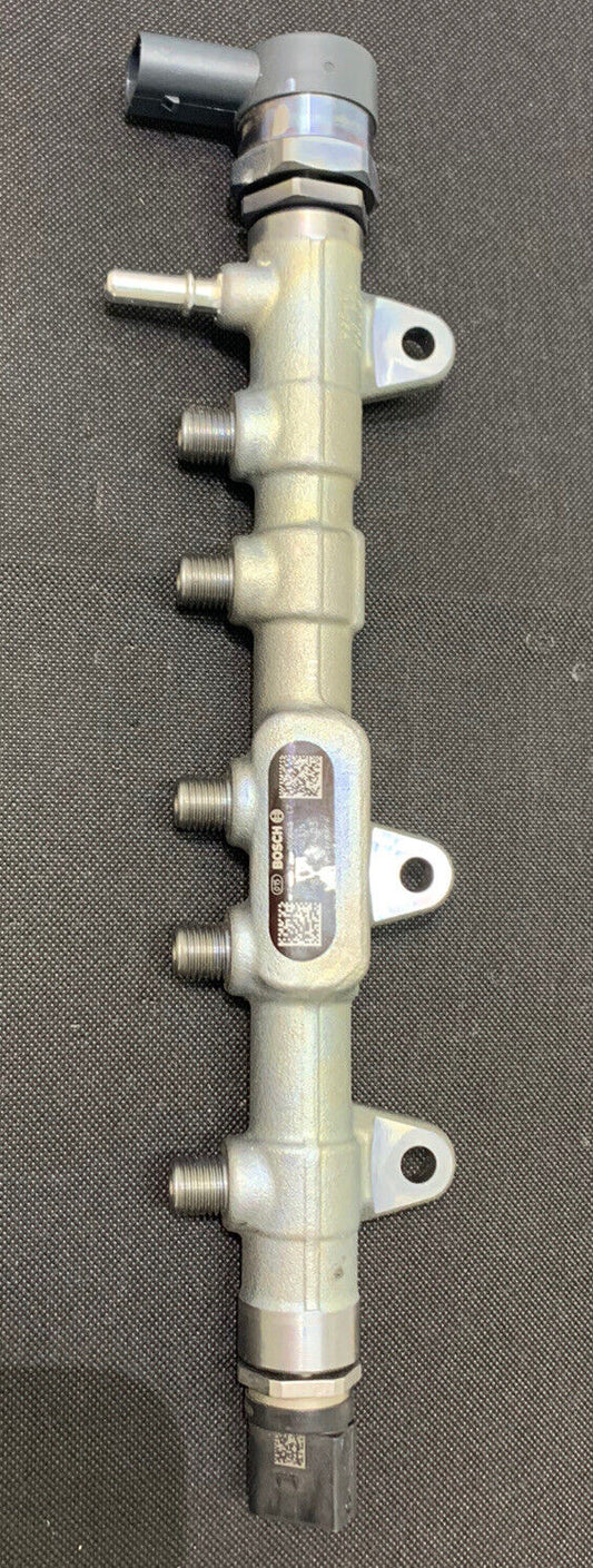 Einspritzleiste BMW Original B47 Druckspeicher Rail-Rohr BMW 8514154
