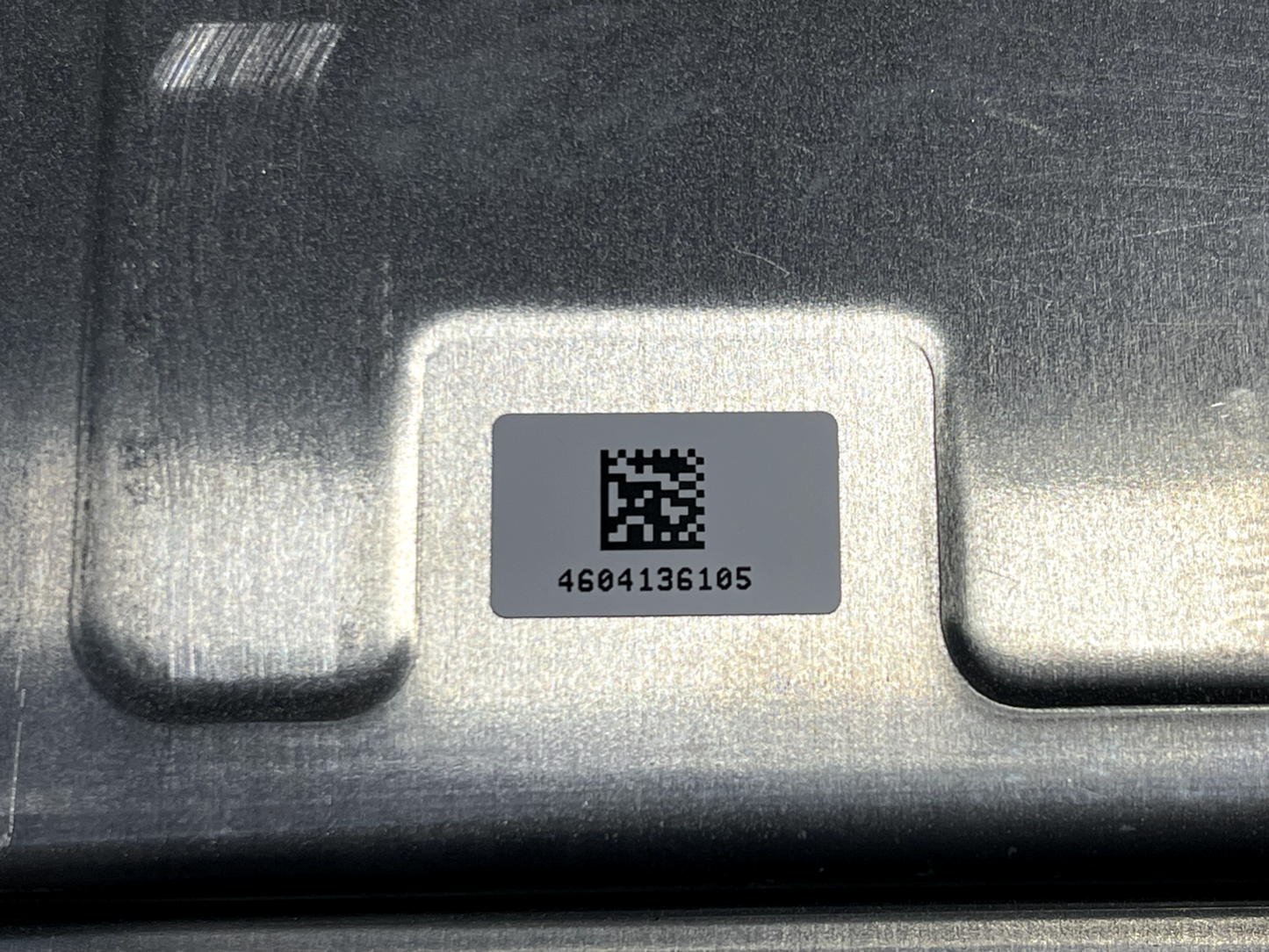 6916090