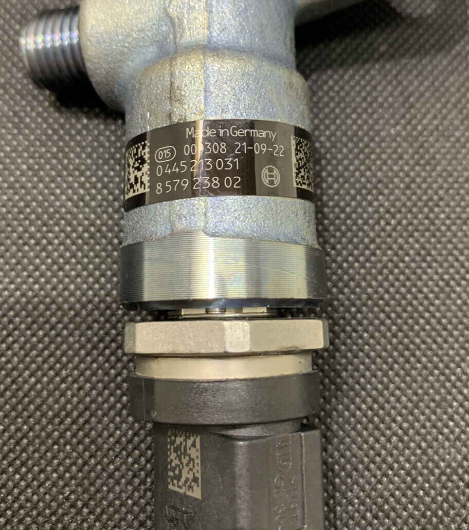 Einspritzleiste  8579238. Diesel Rail BMW Original Hochdruck Rail