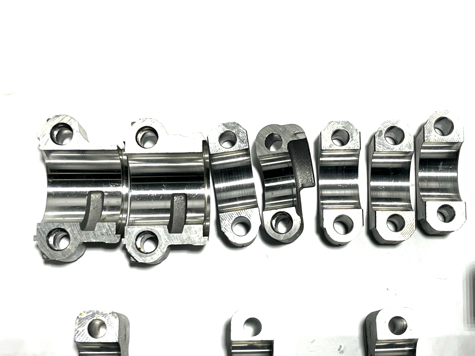 5402643