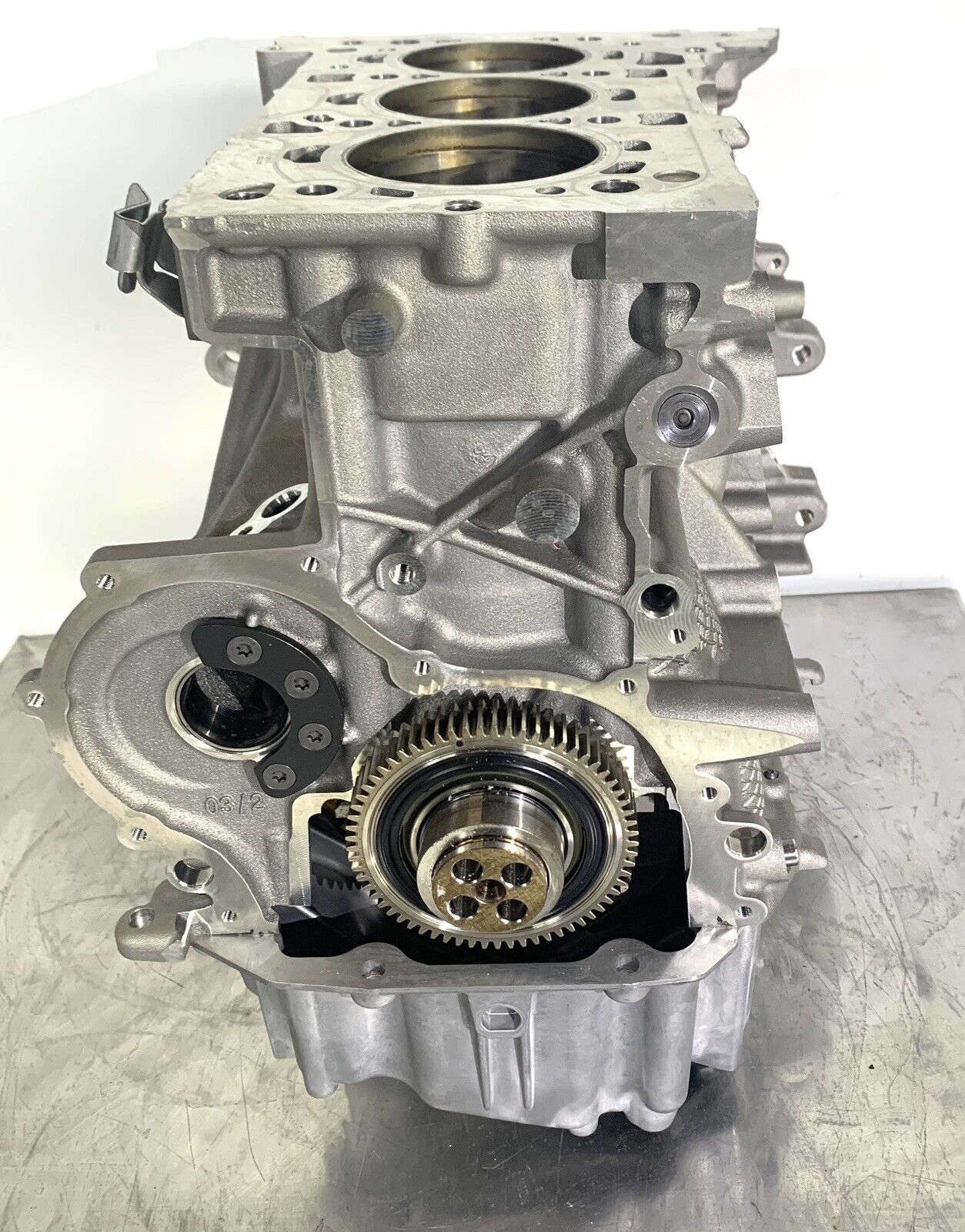 Motor Engine BMW B38A15F Motorblock Kurbelwelle Pleuelstangen Kolben Original