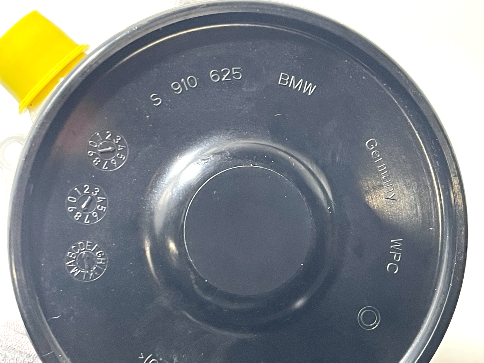 8037721