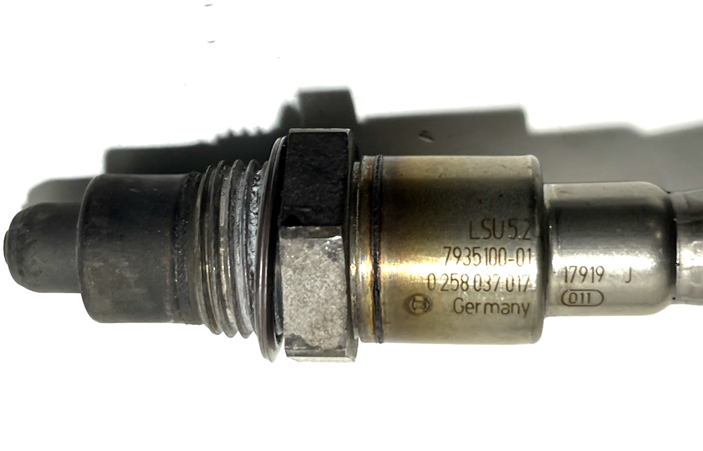 6916084