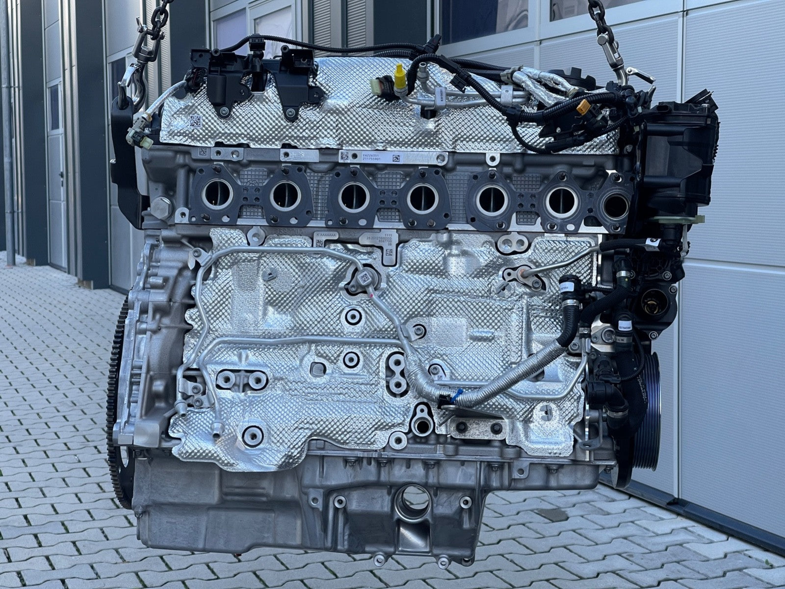8095921