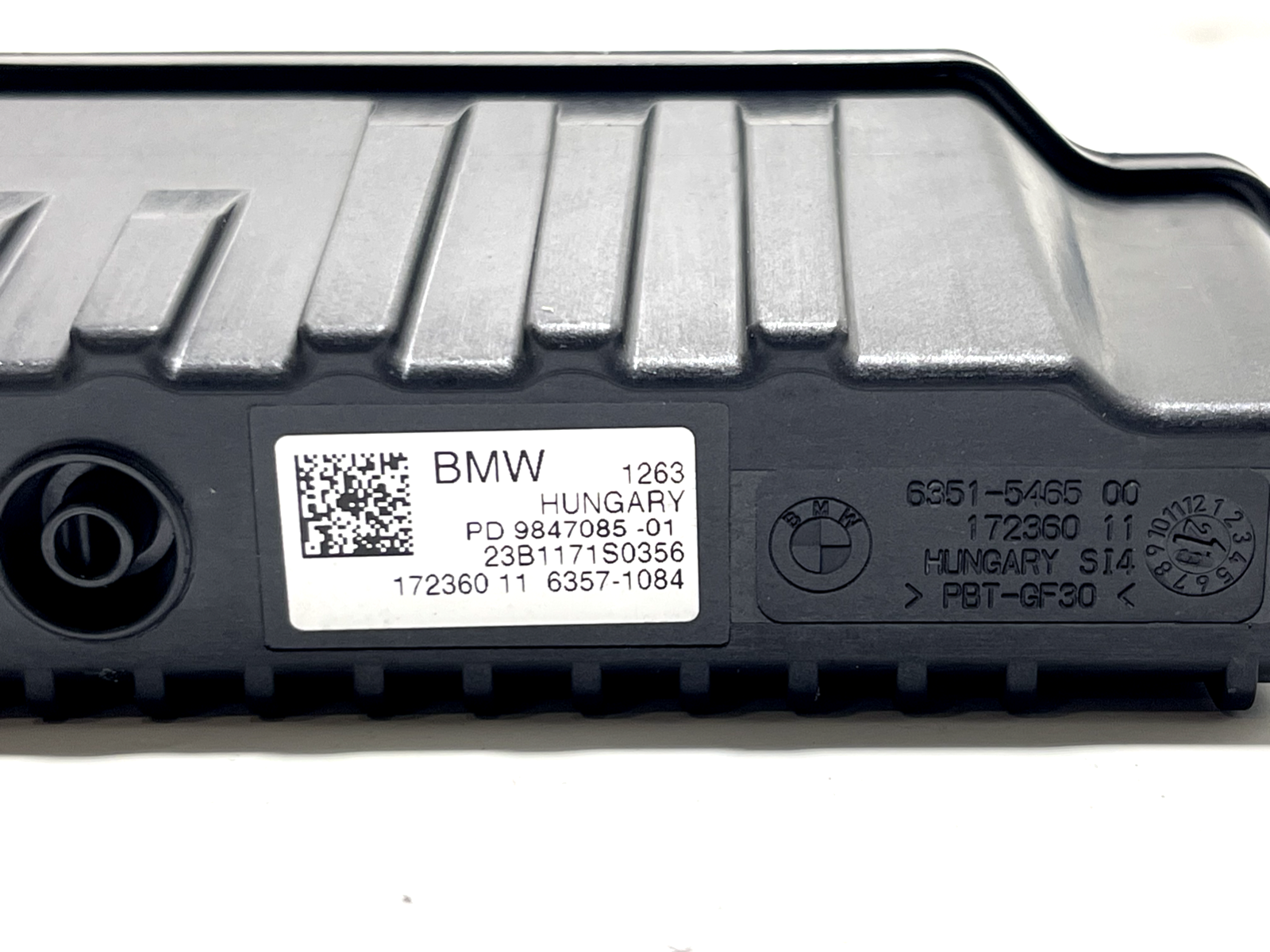 6916099
