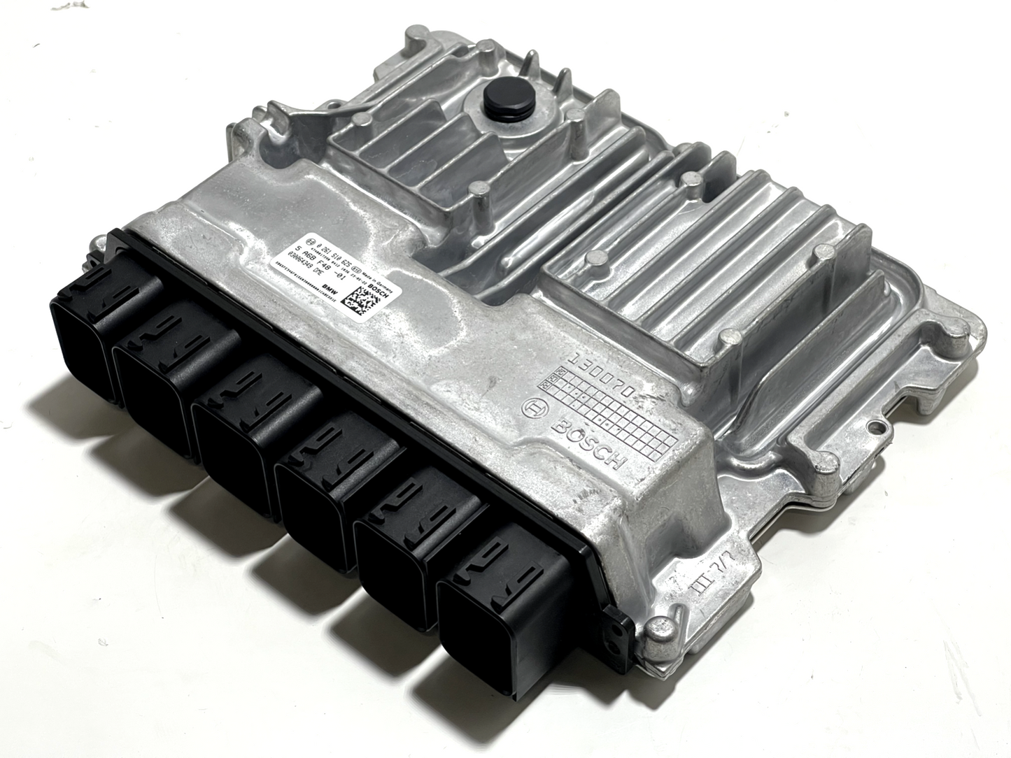 6916089