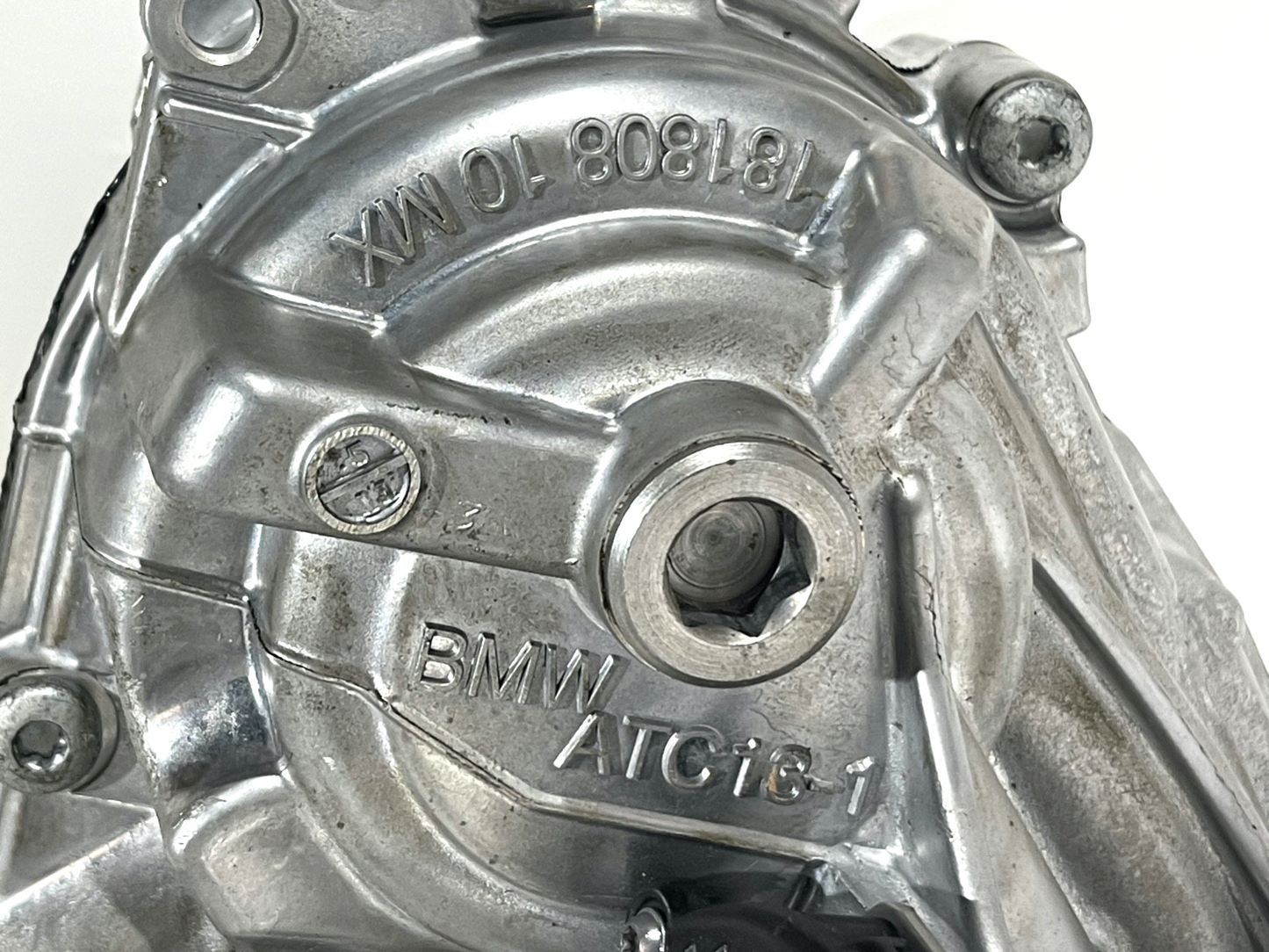8639864
