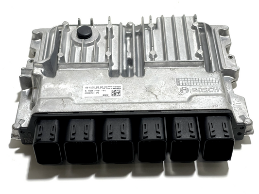 6916087