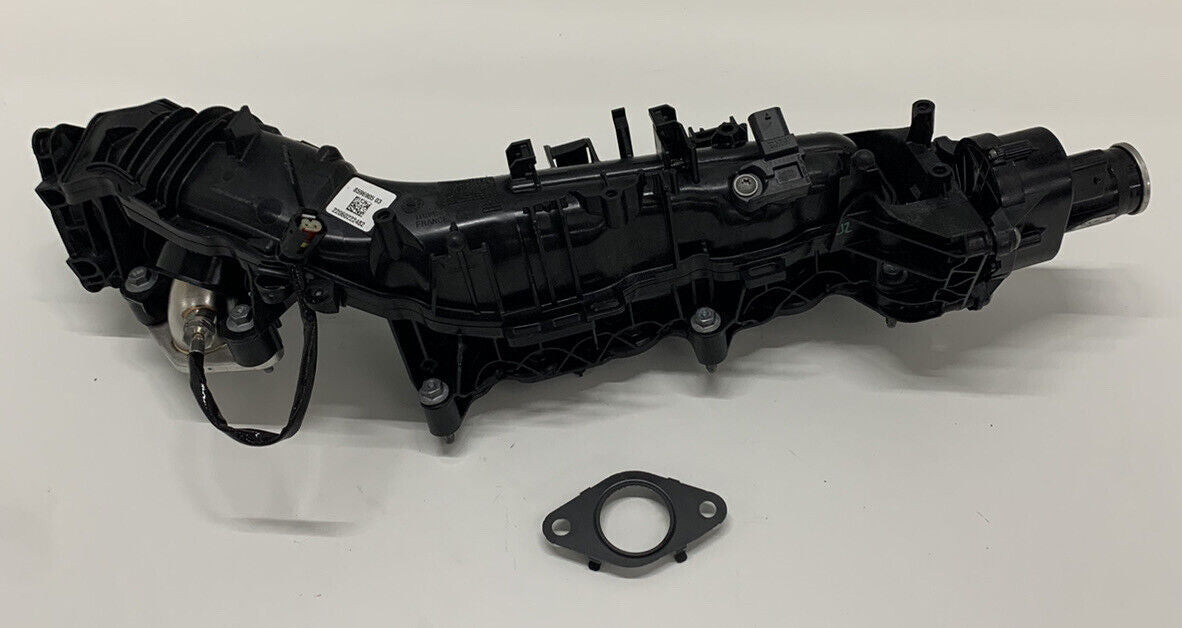 BMW F20 F31 F40 F46 116d 1.5 116PS Ansaugkrümmer Ansaugbrücke 8596905 8570791