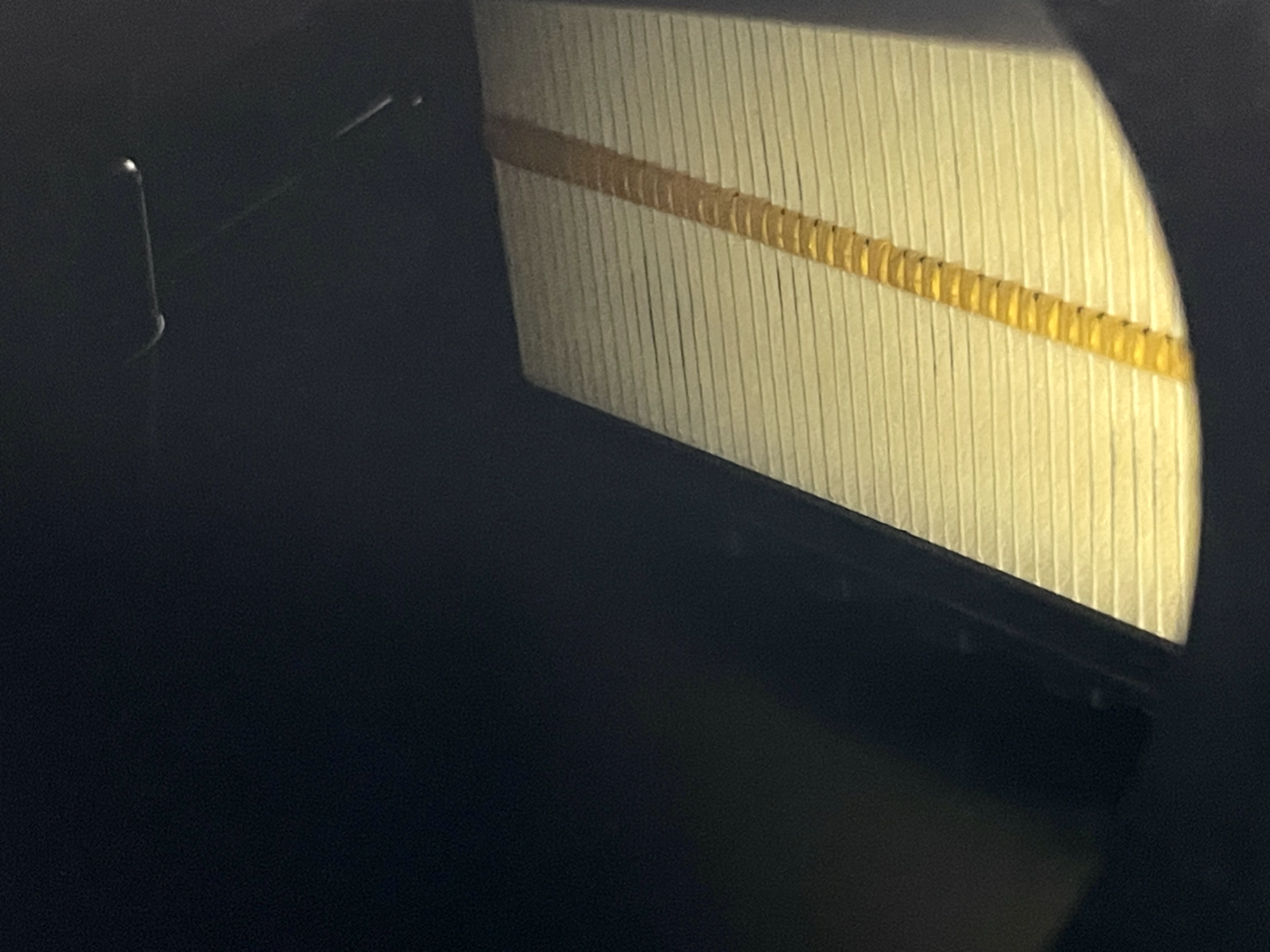 6916047