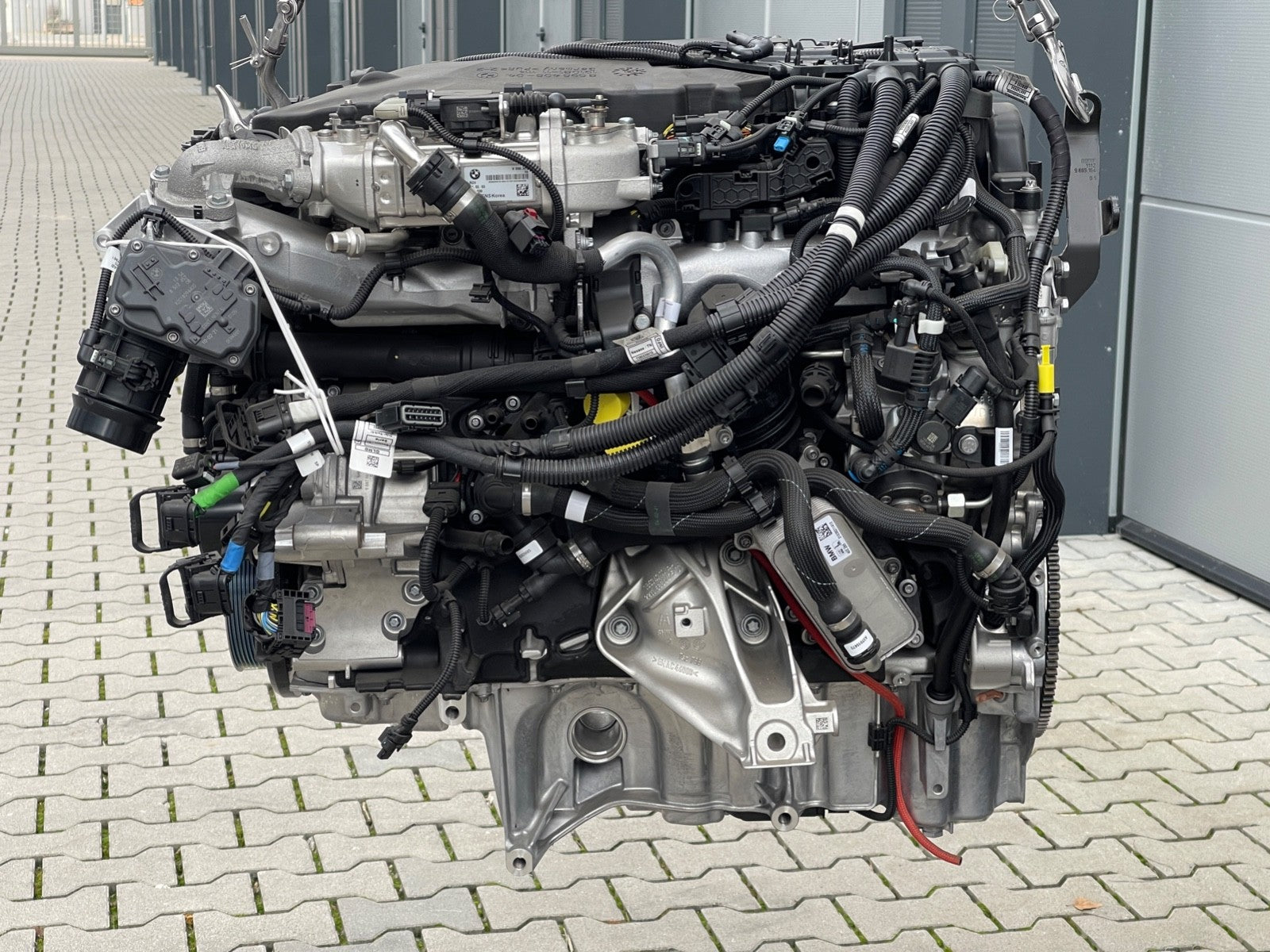 8547430