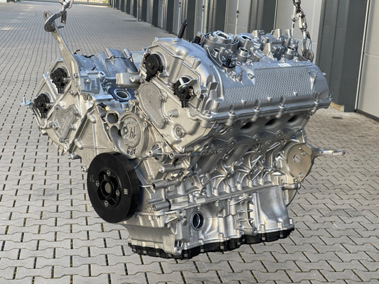 8700847