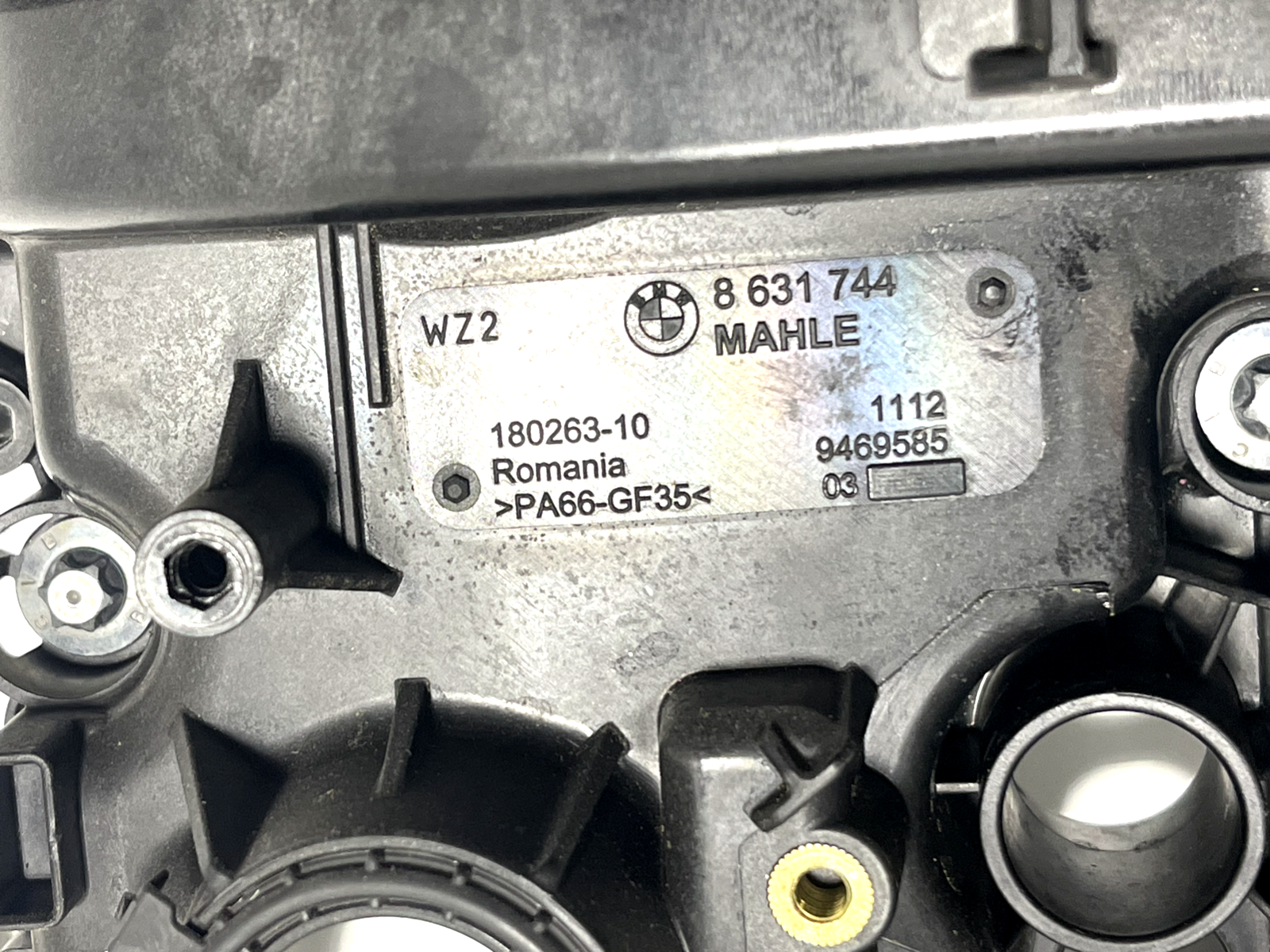 5402647