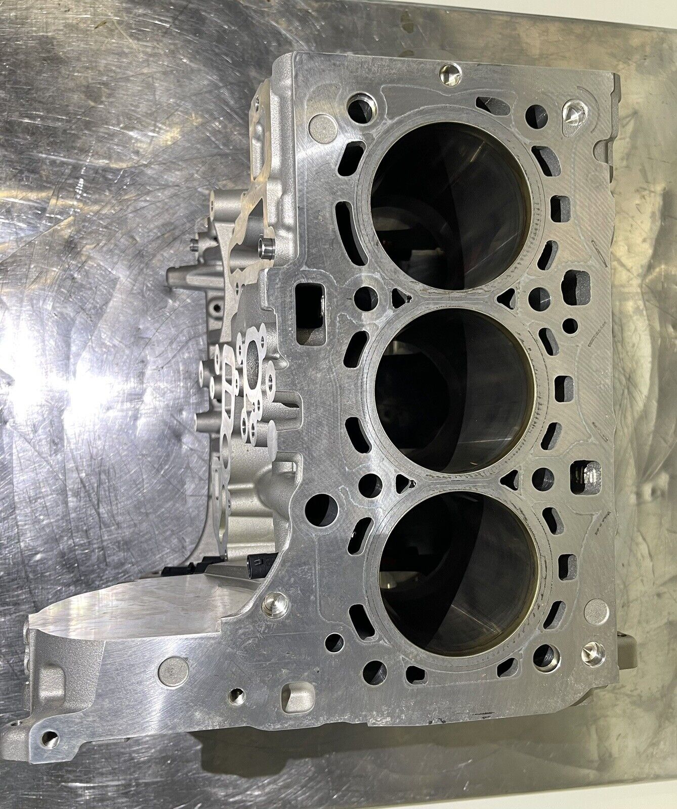 BMW B38A15A Motorblock Original Engineblock 8513372