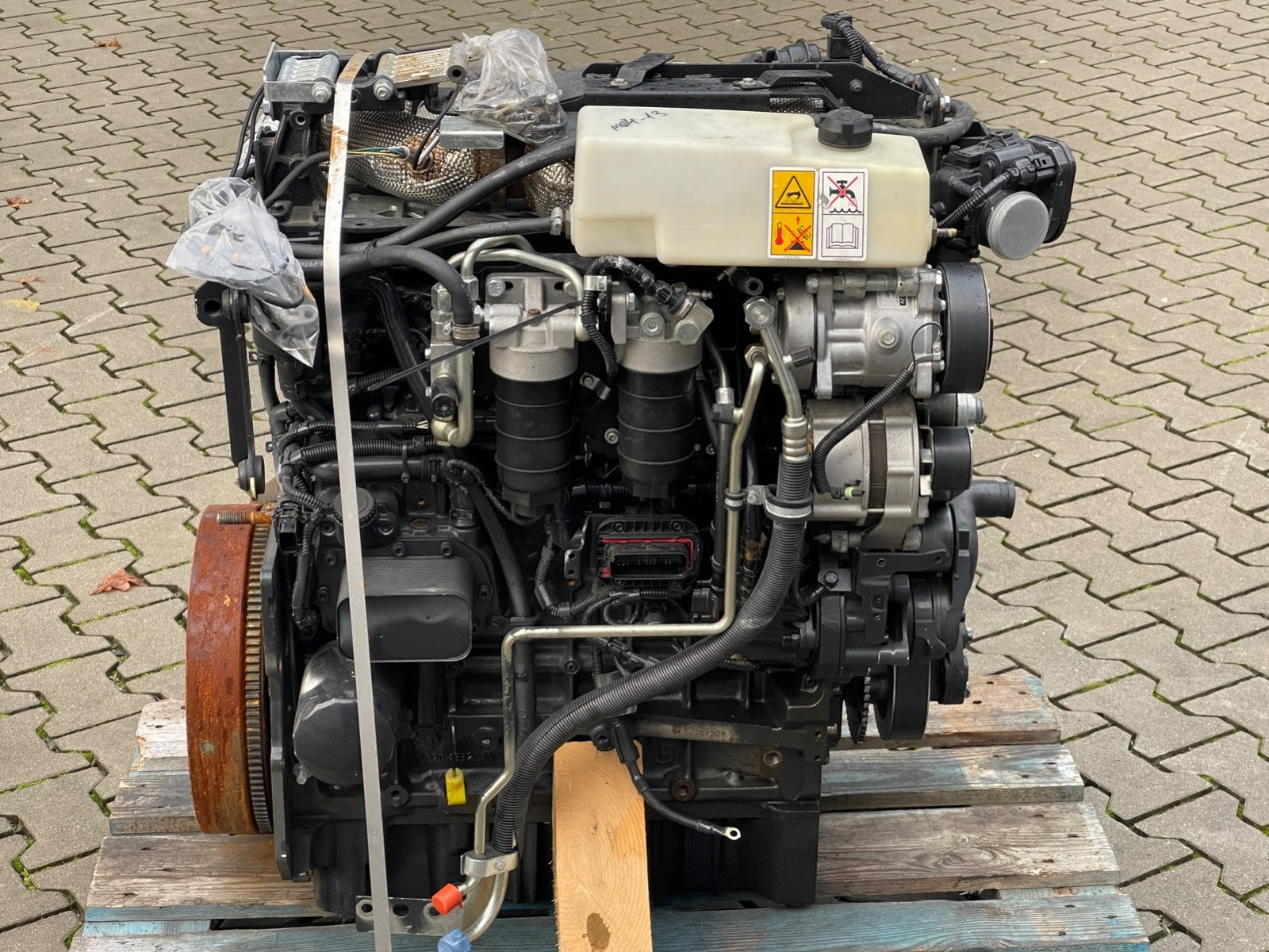 8508544