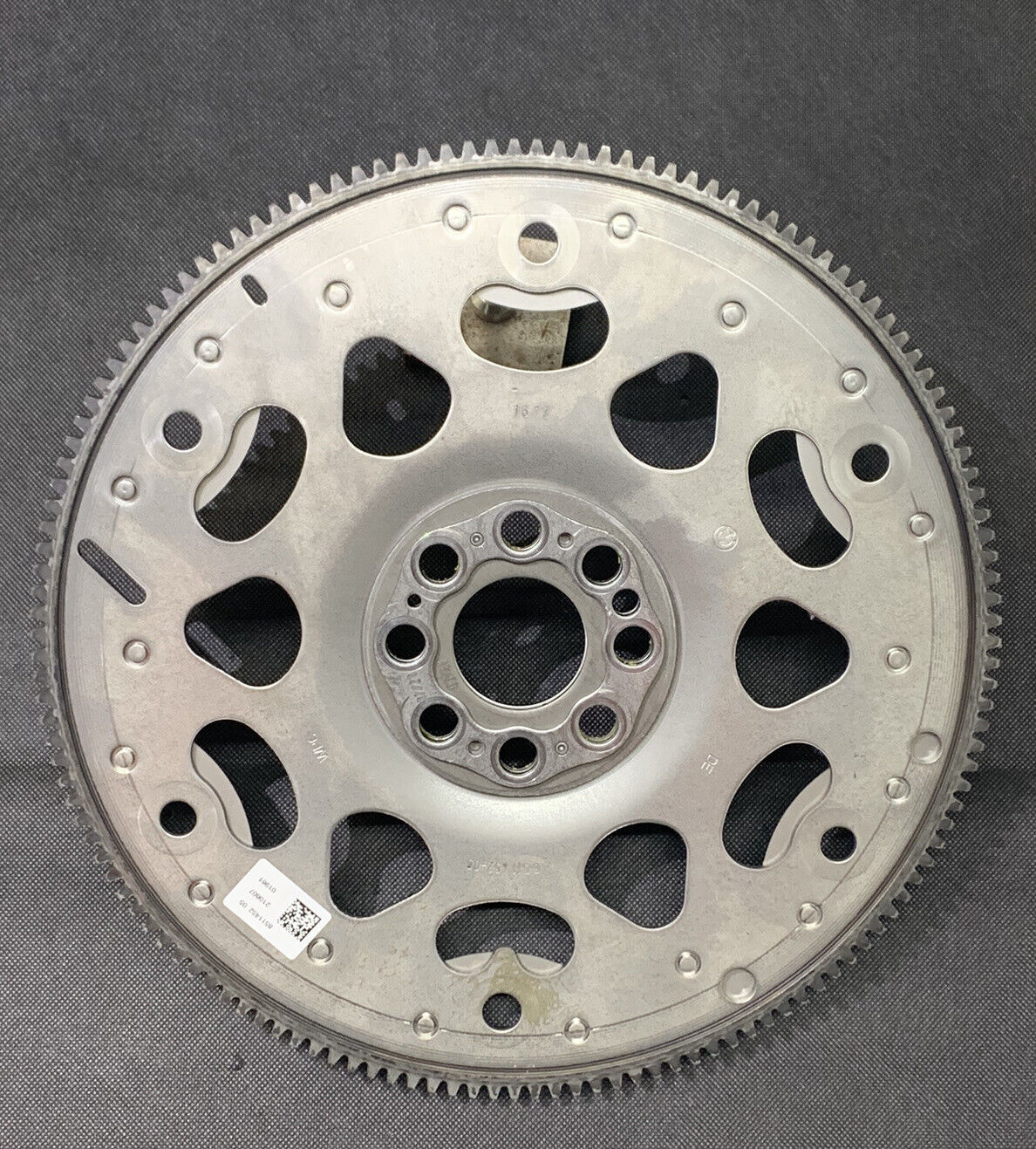 BMW Schungscheibe F31 F10 F11 G30 F25 F15 B47 C20A Automatik Schwungrad 8511452