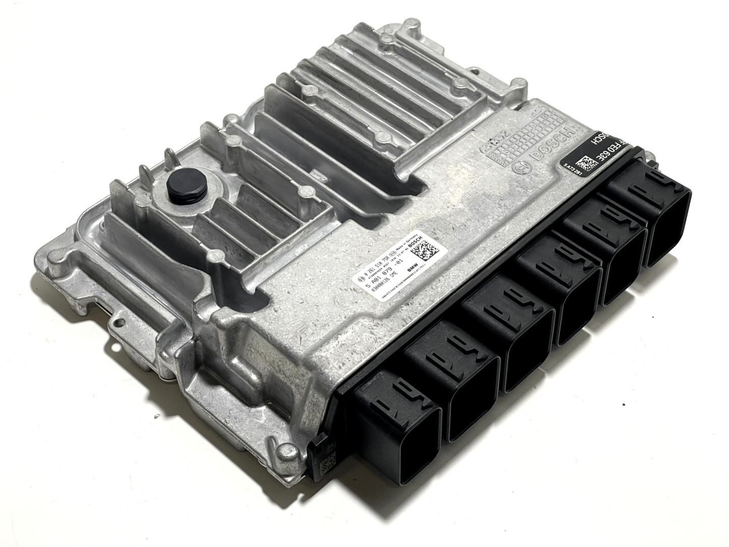 6916097