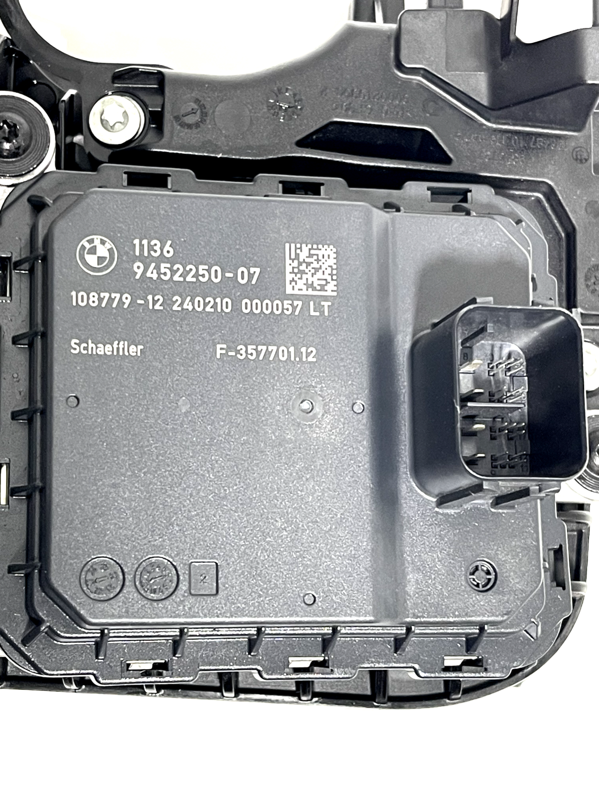 6185969